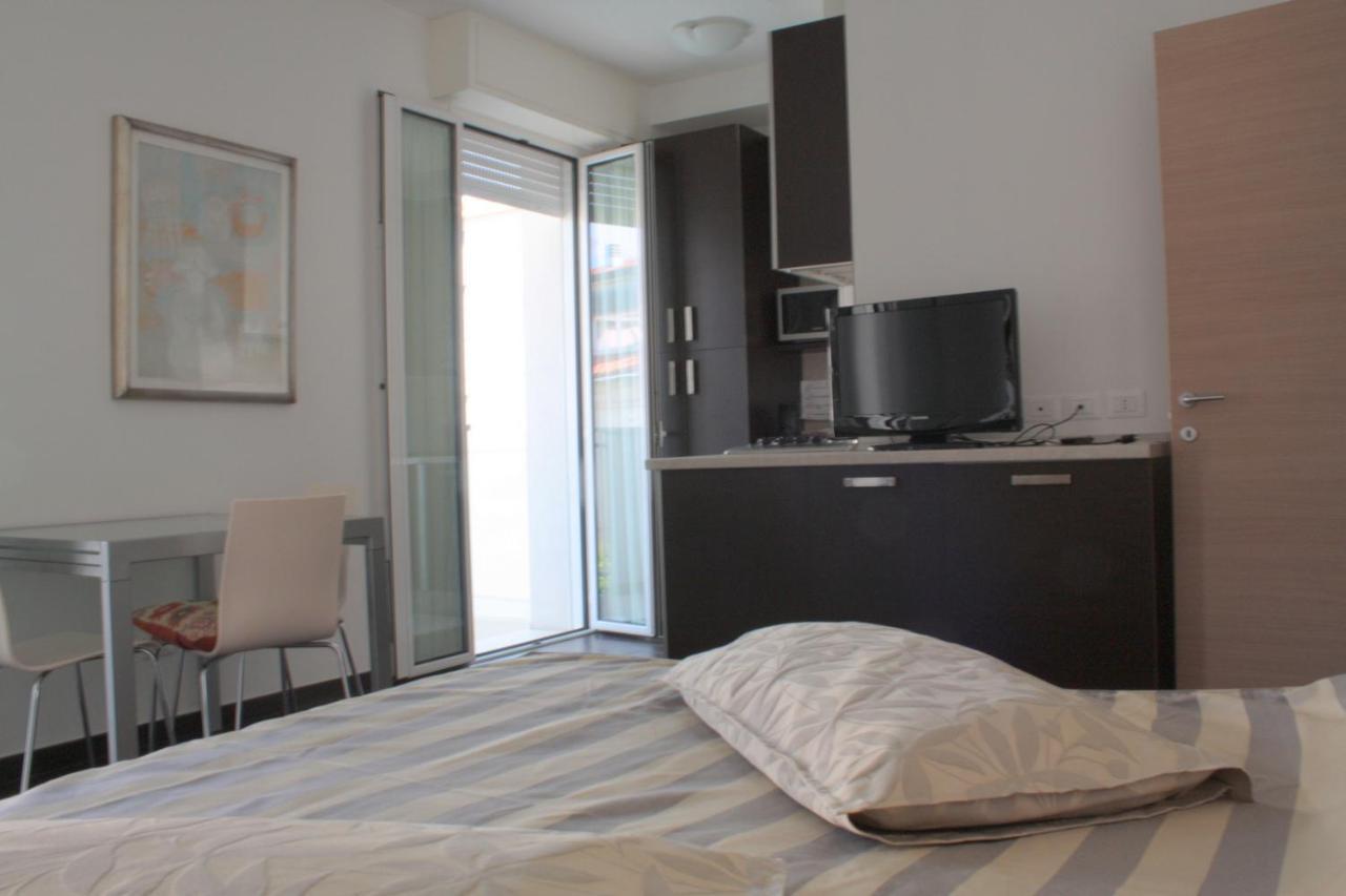 Casa Vacanze Aurora Centro 리미니 외부 사진